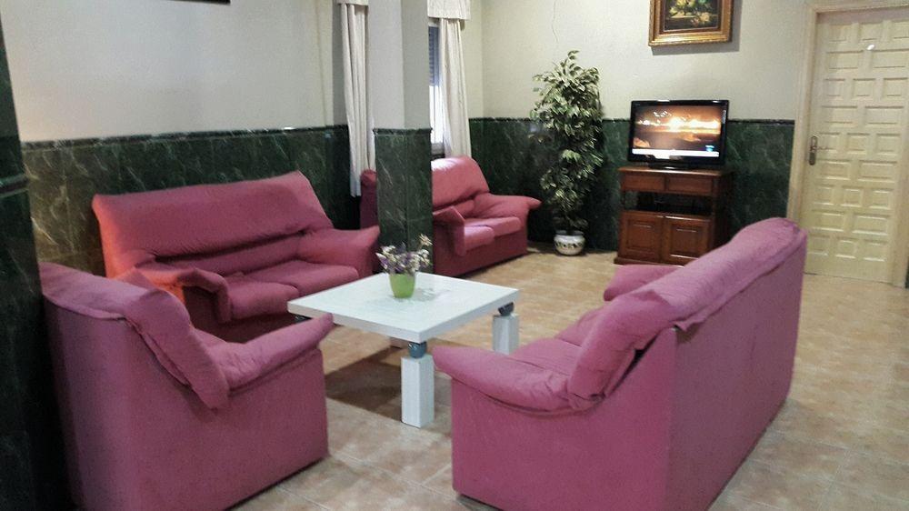 Hostal La Casa De Enfrente Málaga Buitenkant foto