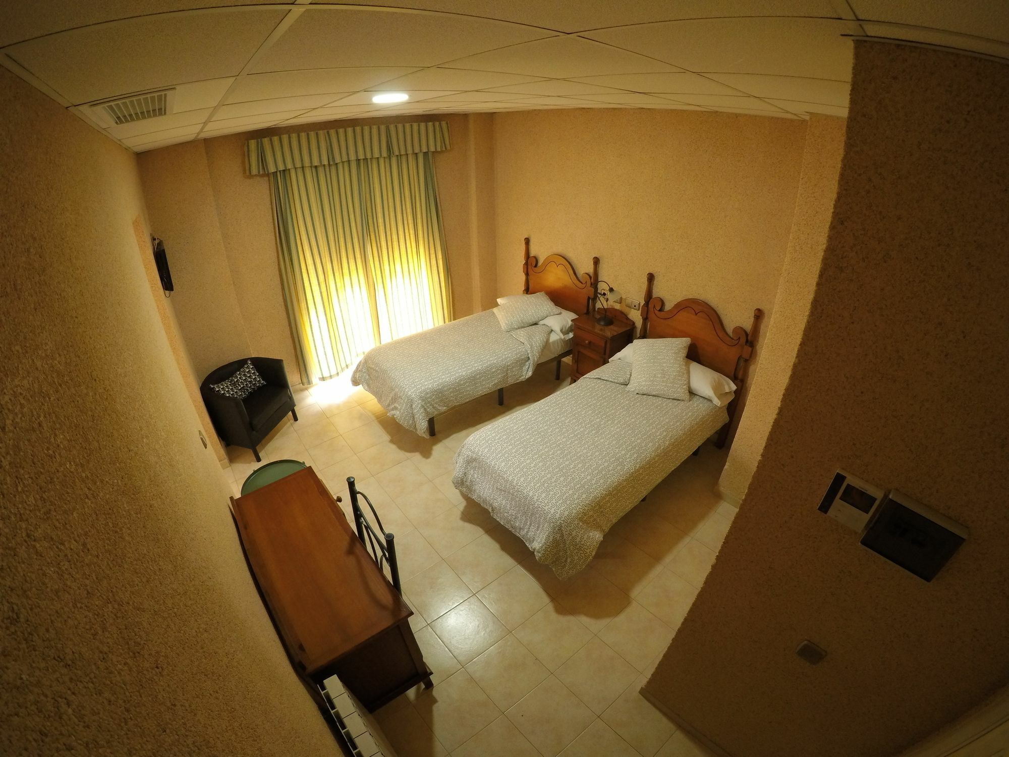 Hostal La Casa De Enfrente Málaga Buitenkant foto