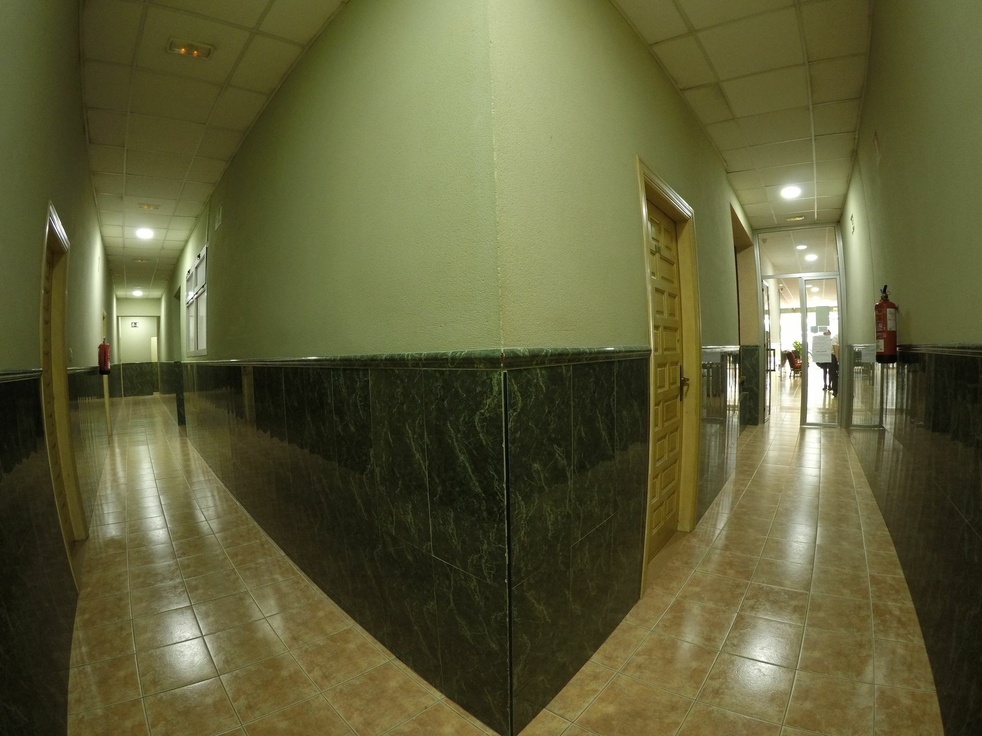 Hostal La Casa De Enfrente Málaga Buitenkant foto